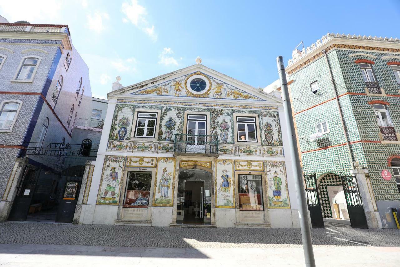 4 Bedroom Apartment On The City Center Lisboa Εξωτερικό φωτογραφία